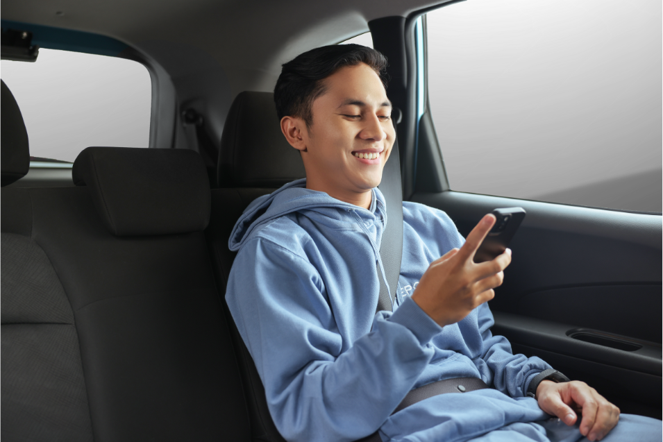 Sewa Mobil Surabaya